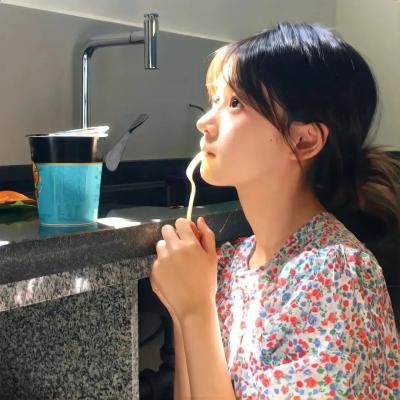 情谜睡美人
